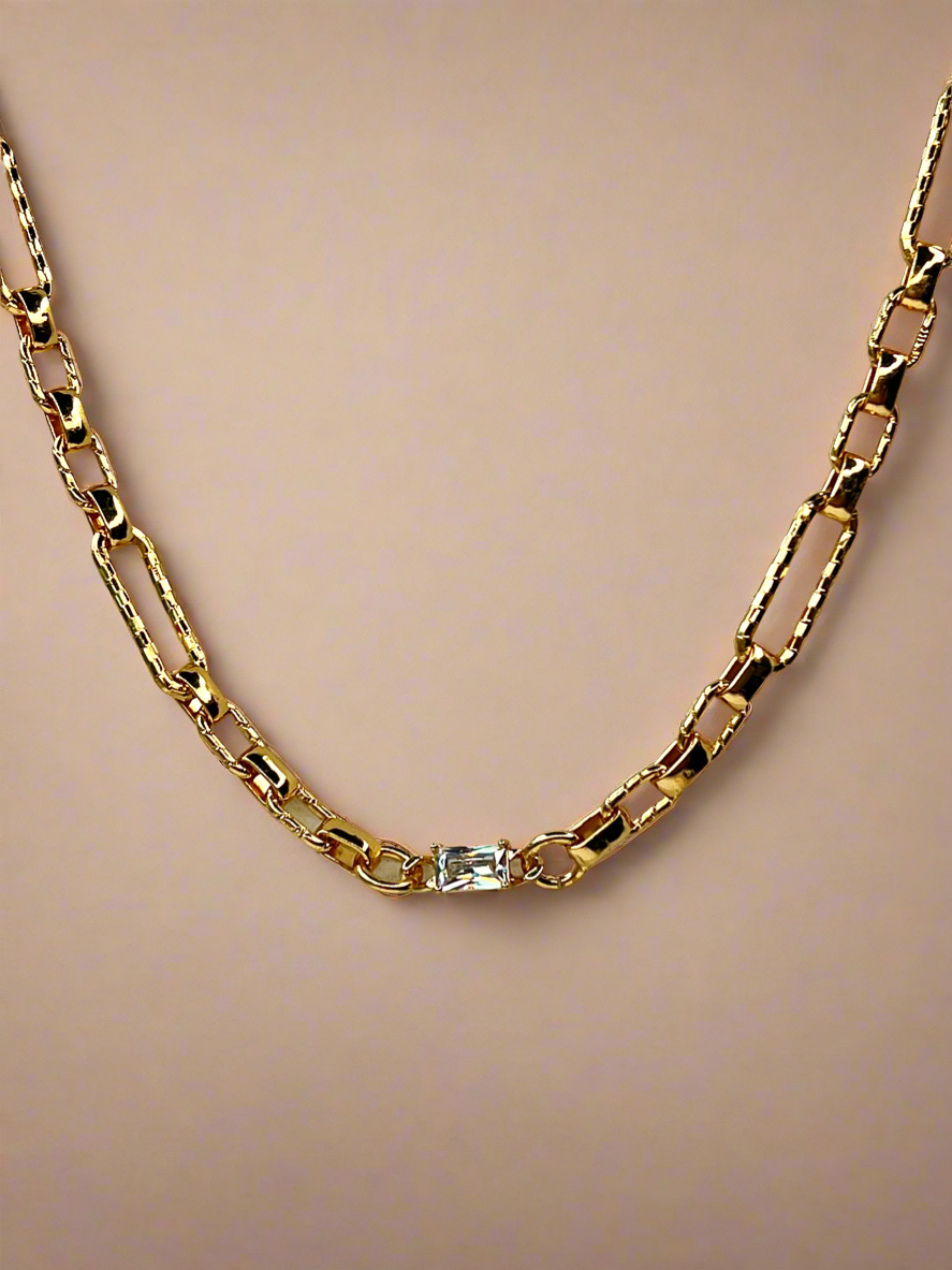 Gleam Nekclace