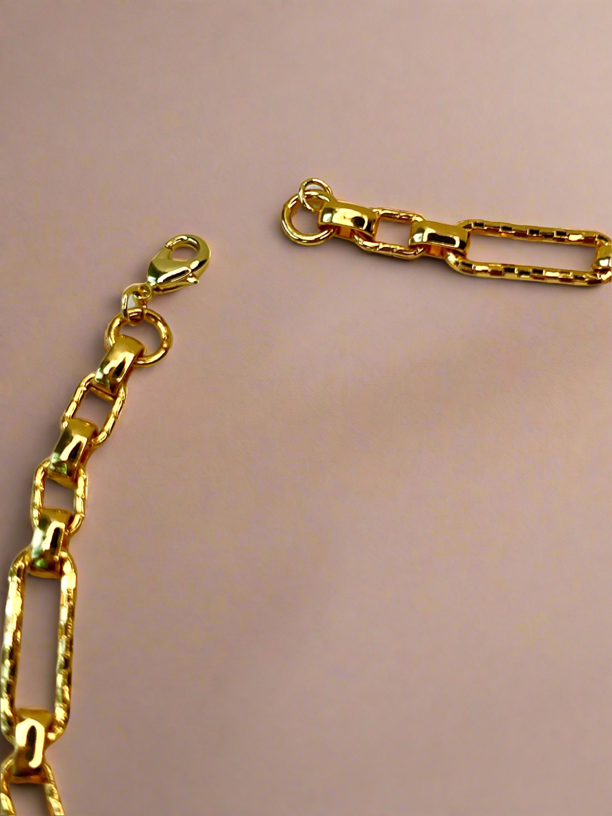 Vault Choker Necklace