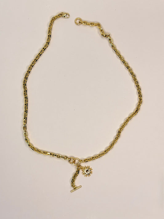 Elia Necklace