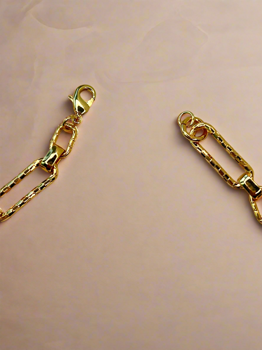 Gleam Nekclace
