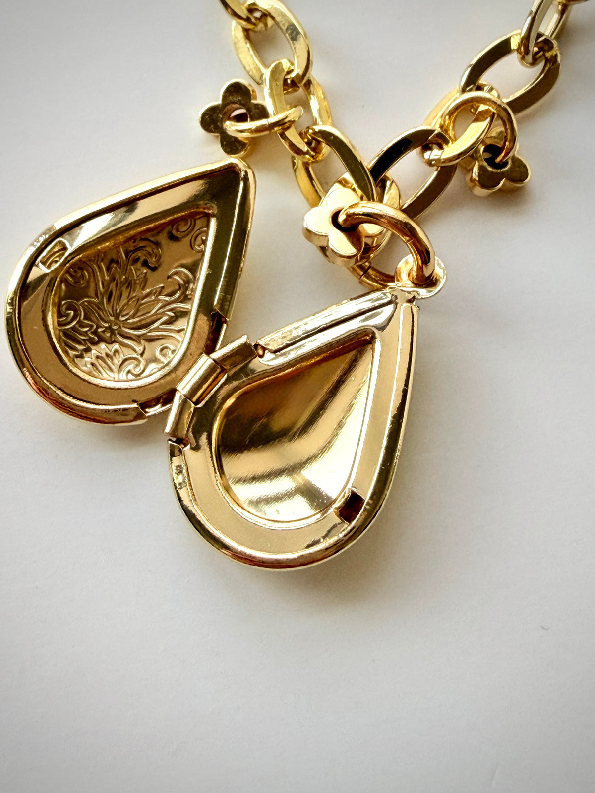 Arden Locket Necklace