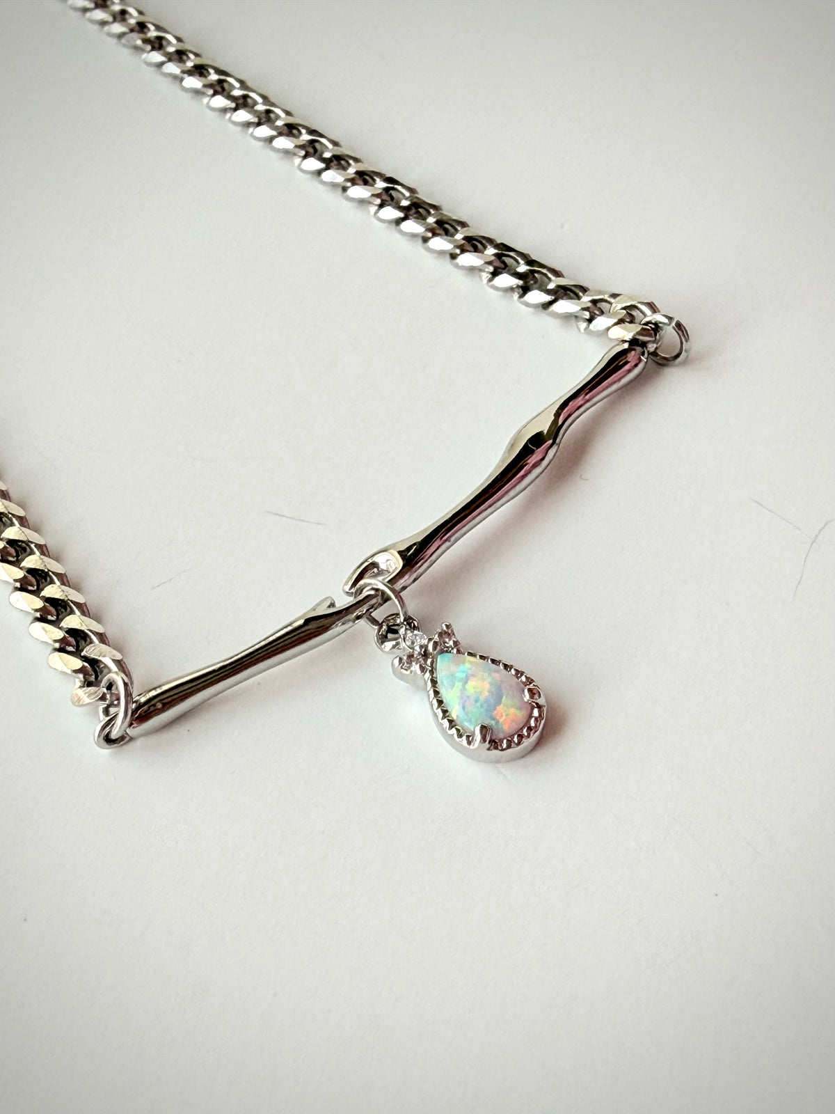 Trace Necklace