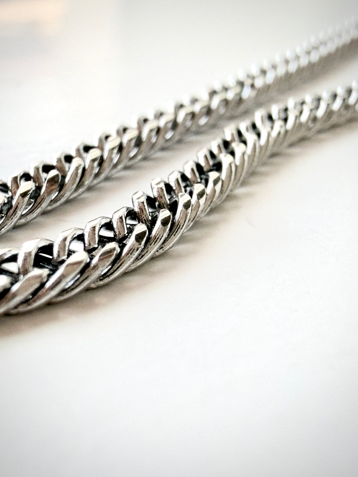 Axis Necklace