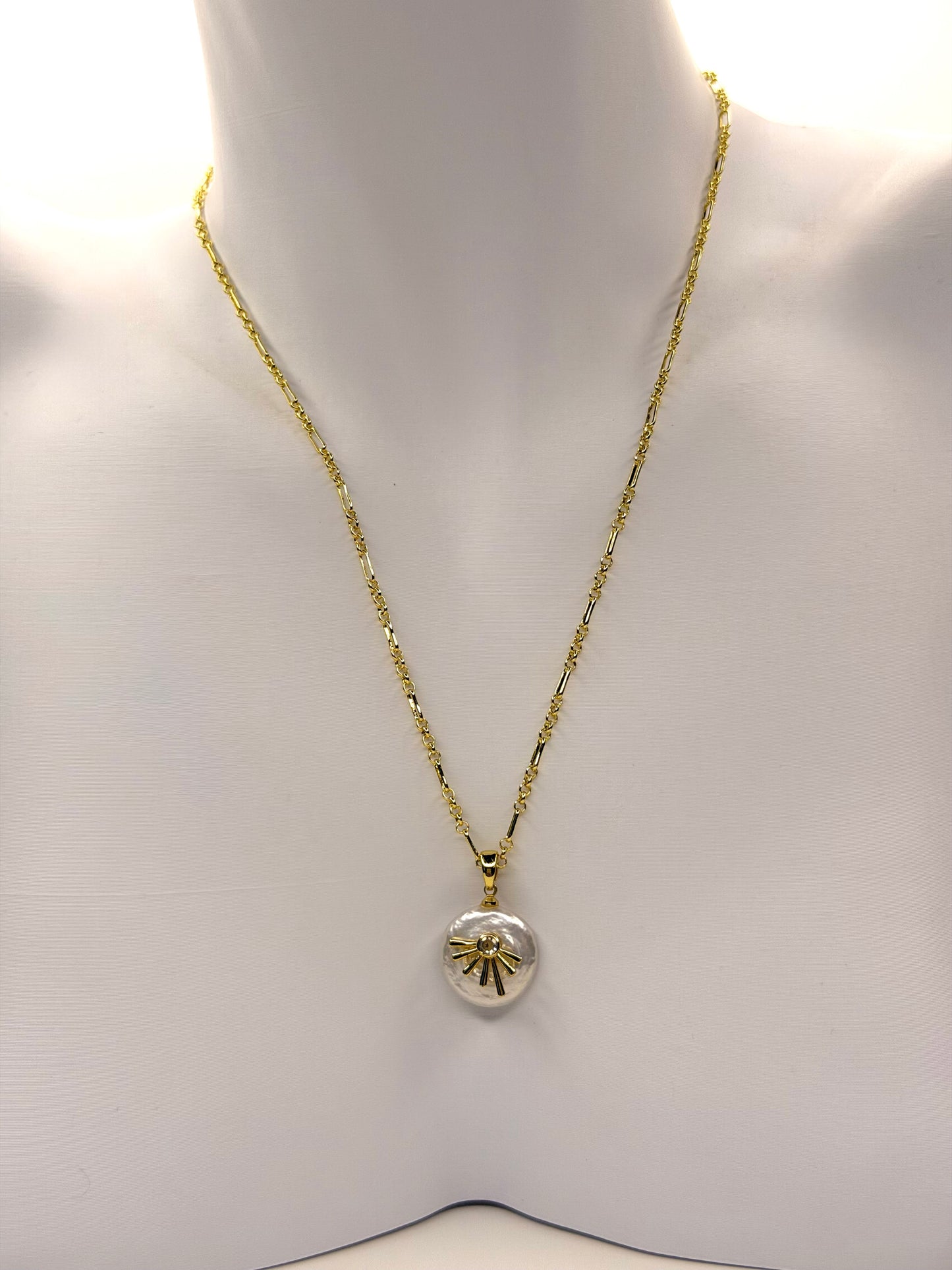 Alora Necklace