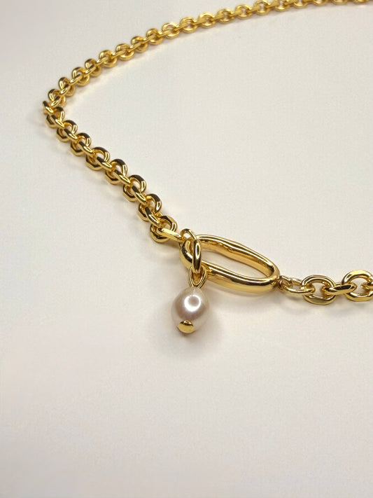 Mora Necklace