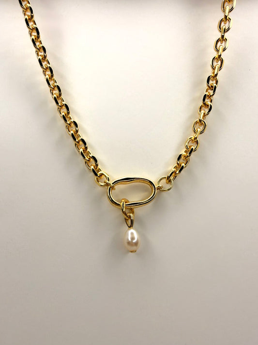 Mora Necklace