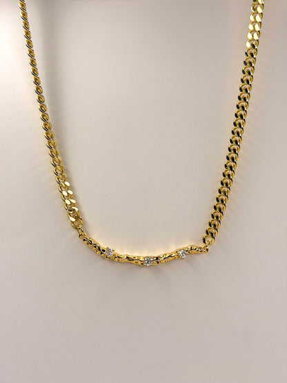 Lura Necklace
