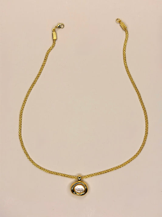 Oro Necklace