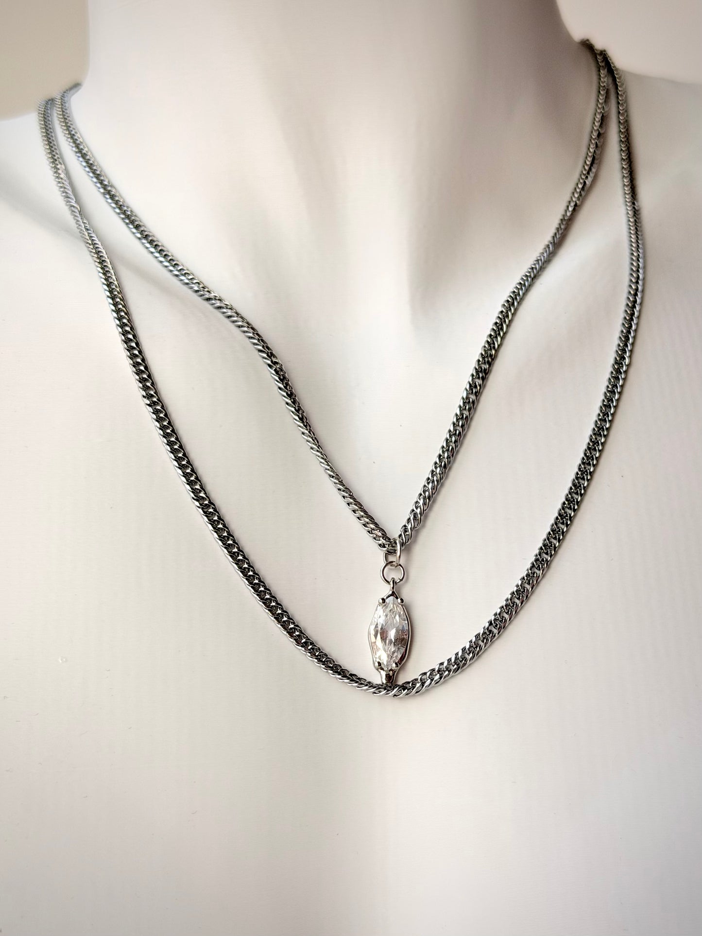 Axis Necklace